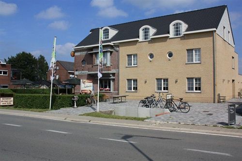 B&B Castellier Eksteriør billede